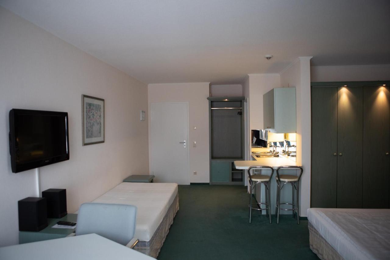 Pepb Schulungshotel Sarstedt Esterno foto